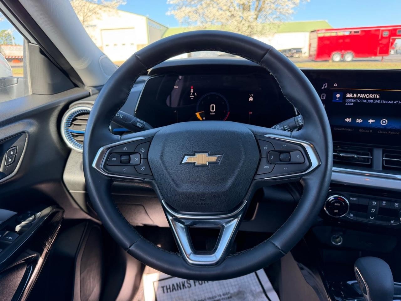 Used 2025 Chevrolet Trax LT w/ Driver Confidence Package image 11