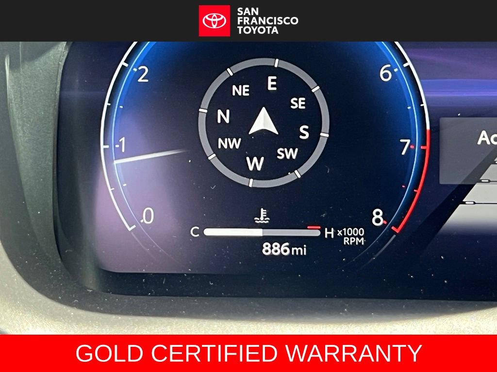Certified 2026 Toyota Corolla SE w/ SE Package FWD image 32