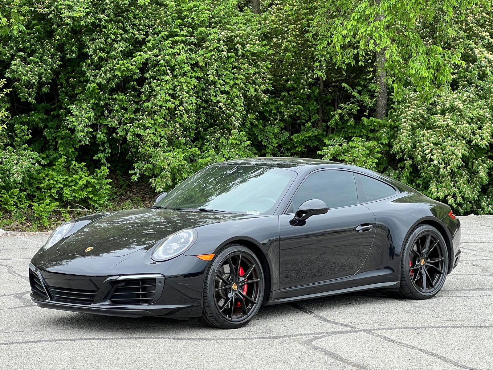 Certified 2019 Porsche 911 Carrera 4S AWD/4WD image 1