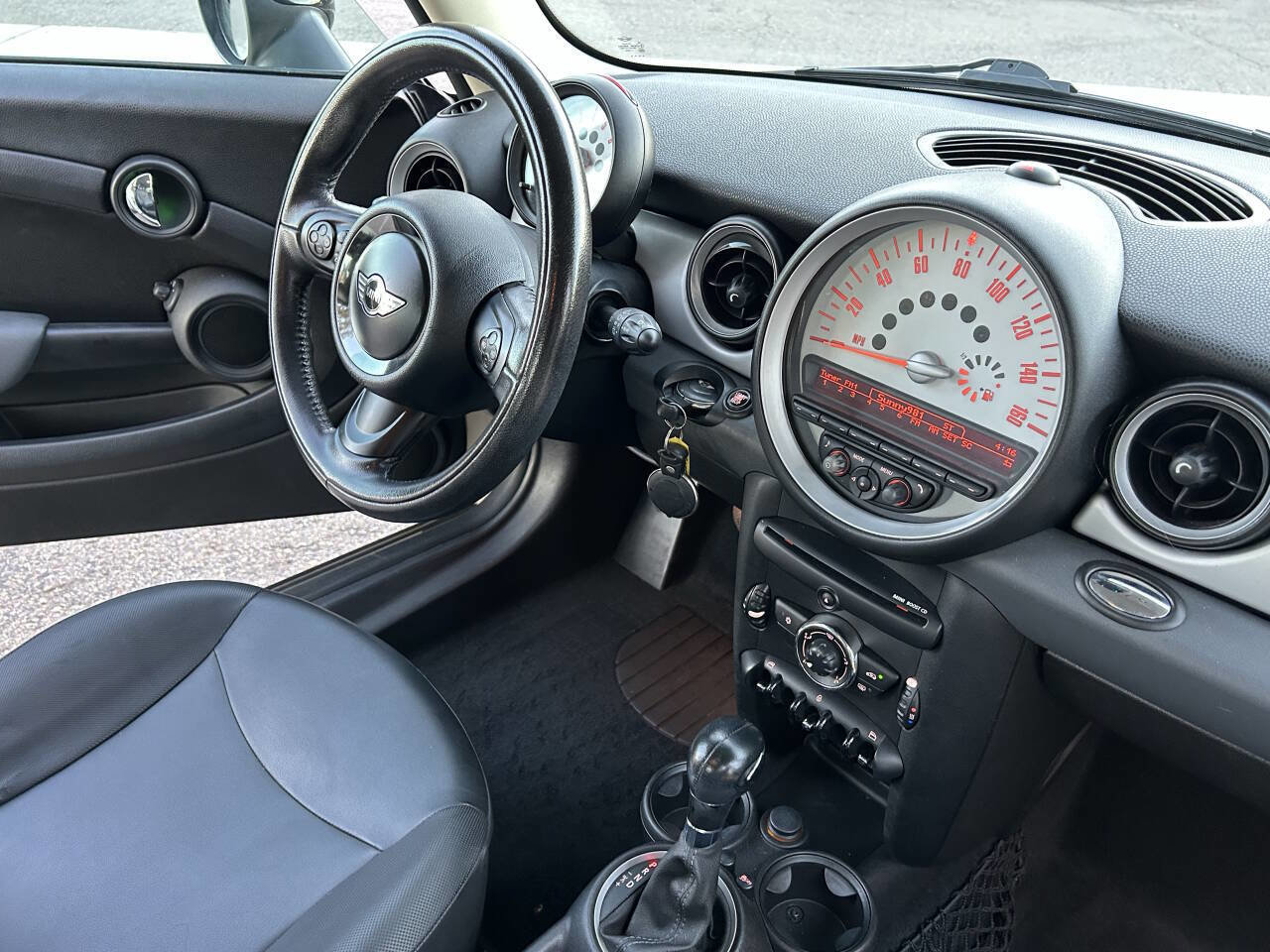 Used 2011 MINI Cooper Hardtop image 36