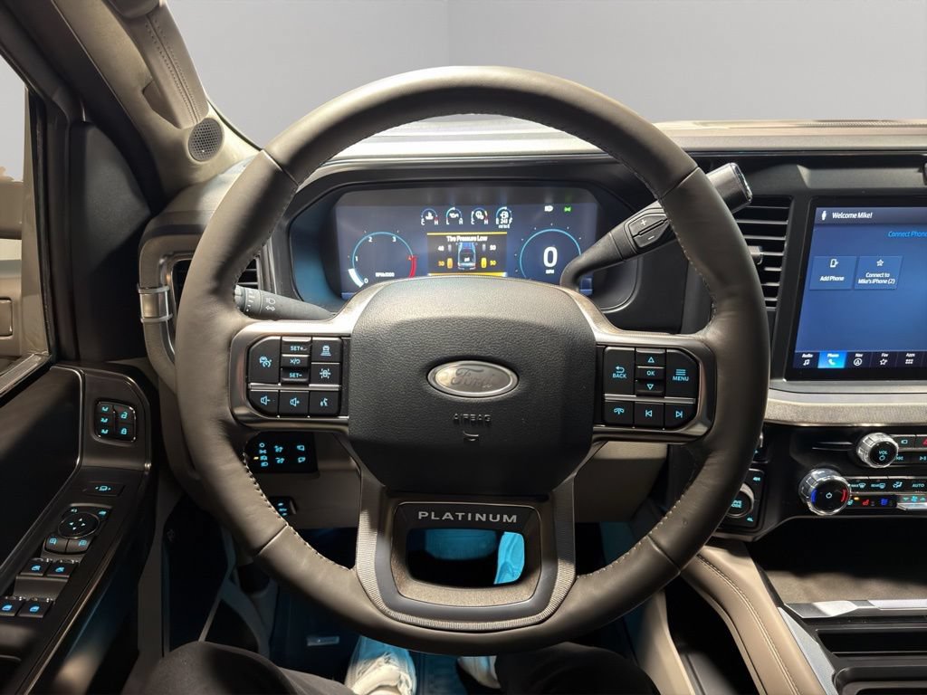 Used 2026 Ford F350 Platinum w/ Platinum Plus Package AWD/4WD image 9