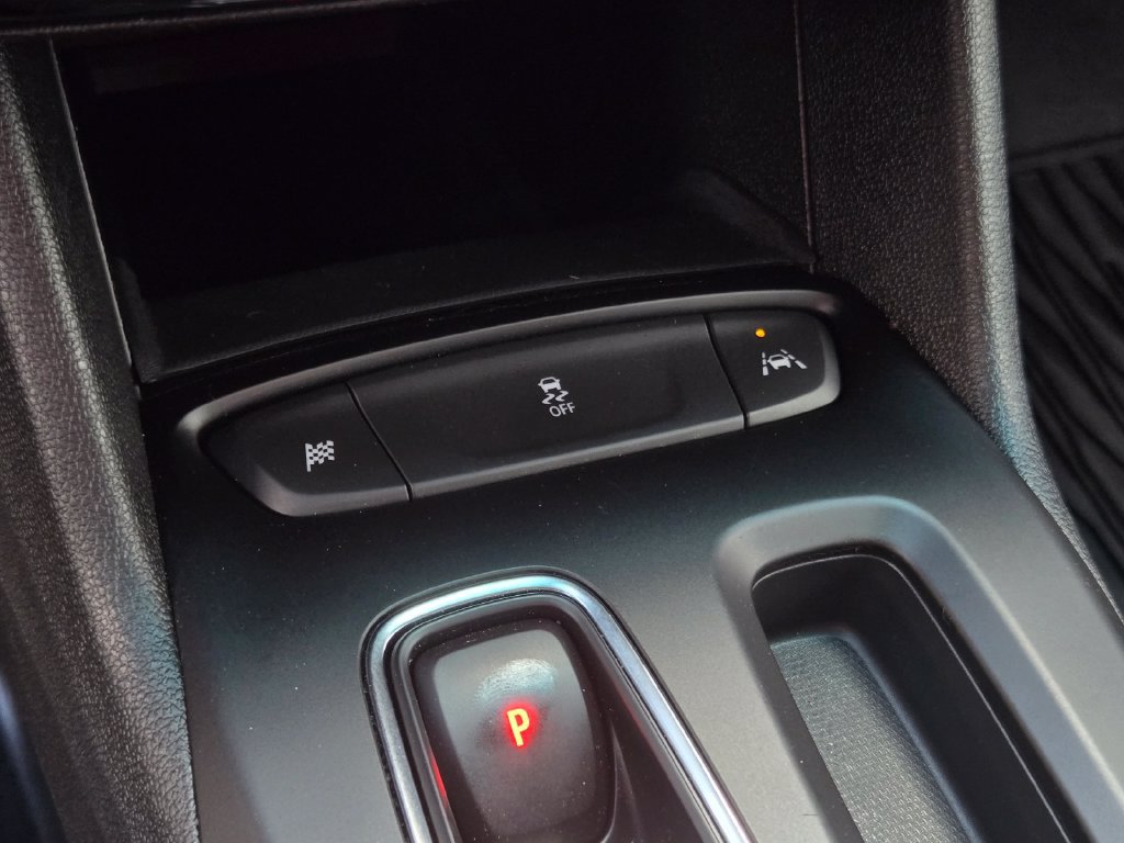 Used 2022 Chevrolet Bolt LT FWD image 19