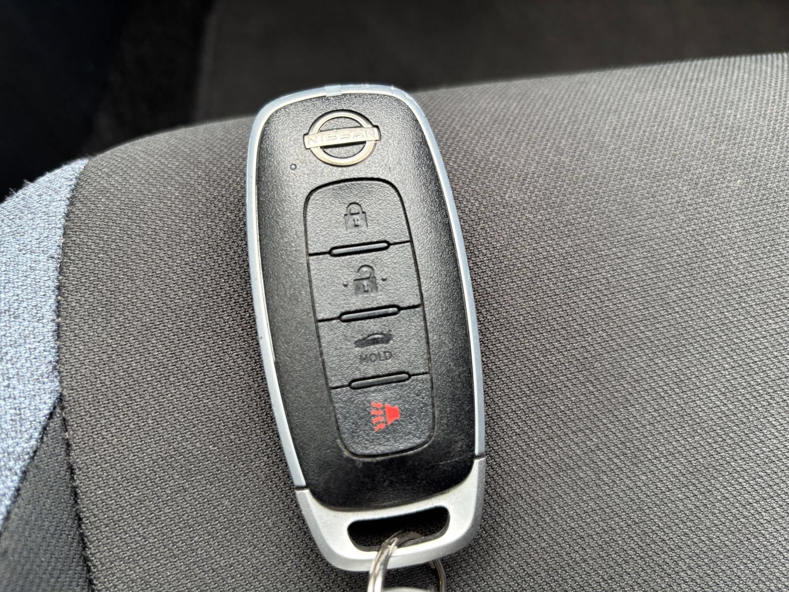 Used 2025 Nissan Versa SV FWD image 22