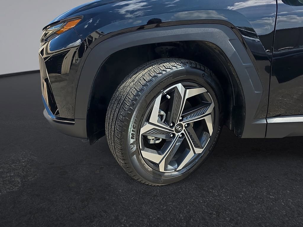 Certified 2023 Hyundai Tucson Limited AWD/4WD image 43