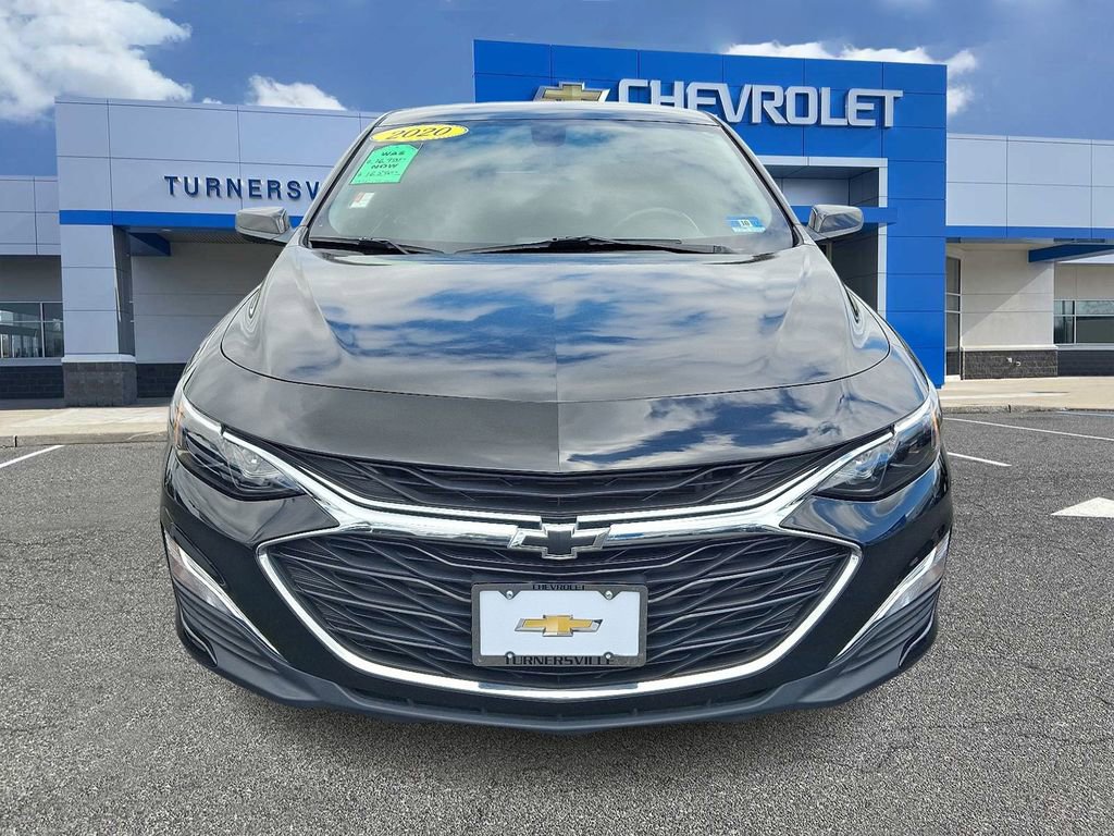 Used 2020 Chevrolet Malibu RS FWD image 2