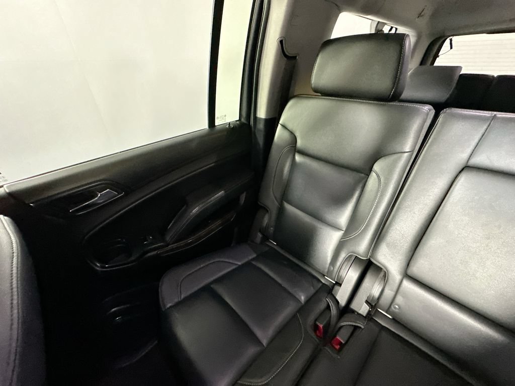 Used 2019 Chevrolet Suburban LT AWD/4WD image 12
