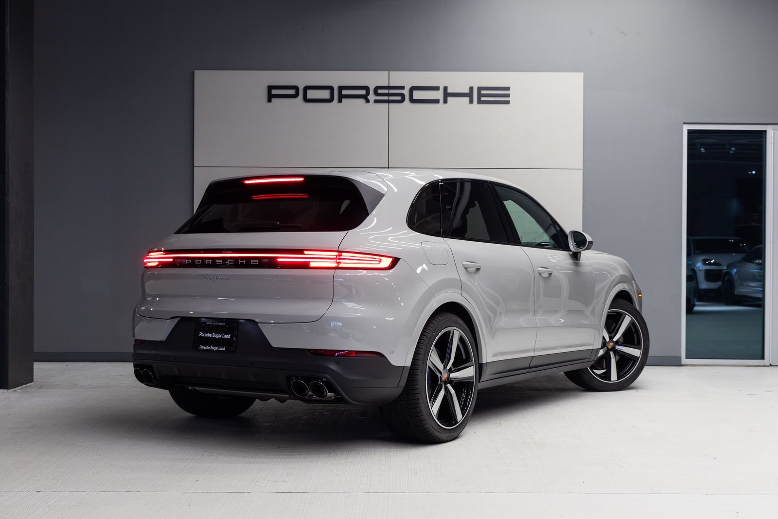 New 2026 Porsche Cayenne AWD/4WD image 7