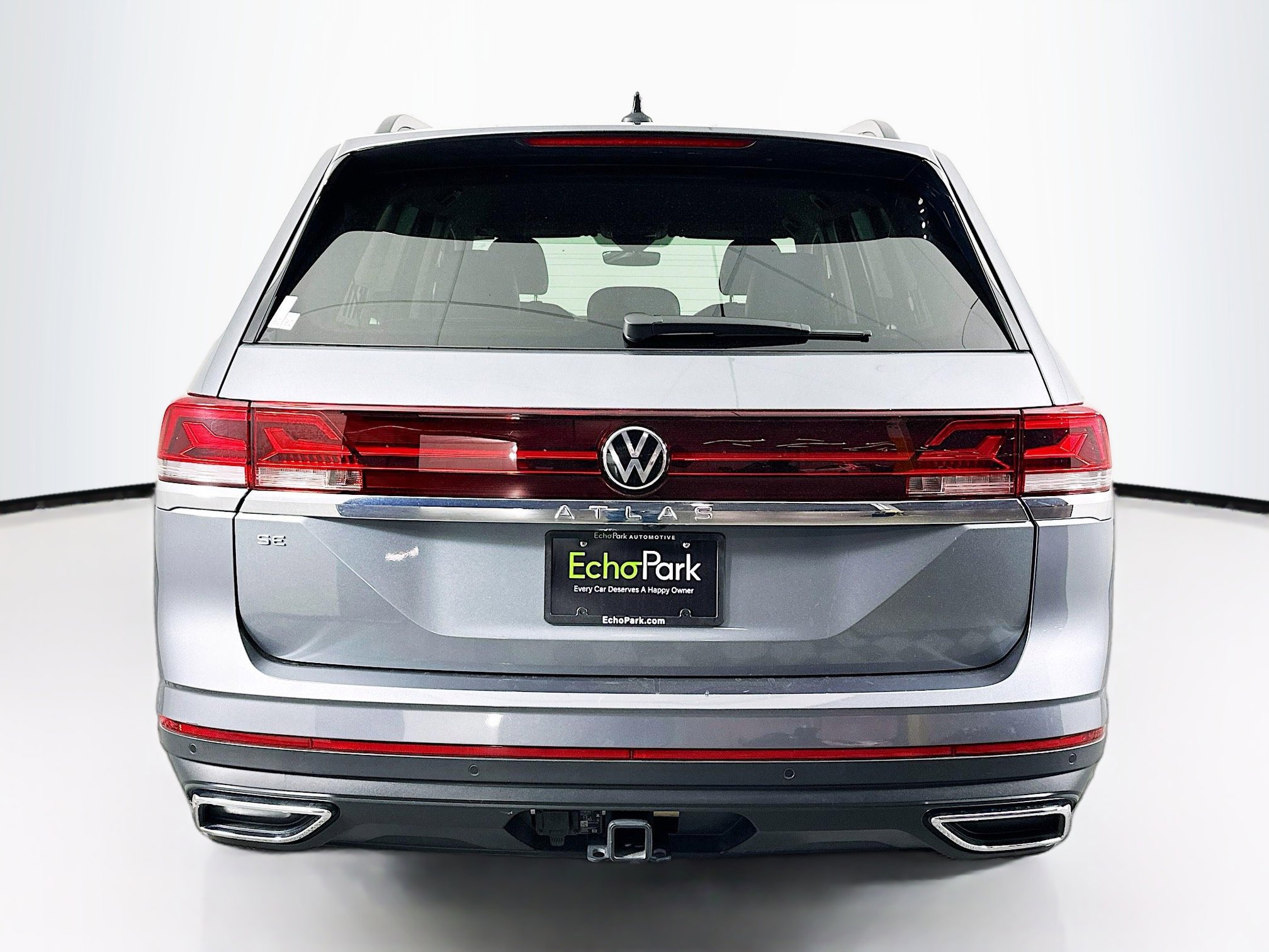 Used 2025 Volkswagen Atlas SE image 7