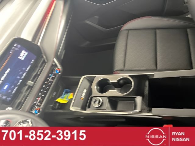 Used 2025 Chevrolet Equinox RS w/ Safety and Technology Package AWD/4WD image 28
