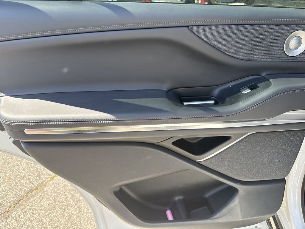 Used 2025 Lincoln Navigator Reserve w/ Jet Appearance Package image 22