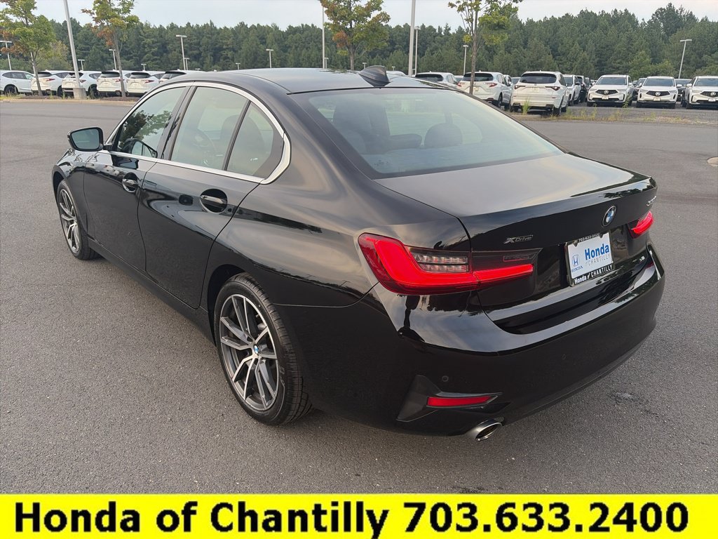 Used 2021 BMW 330i xDrive Sedan w/ Convenience Package AWD/4WD image 5