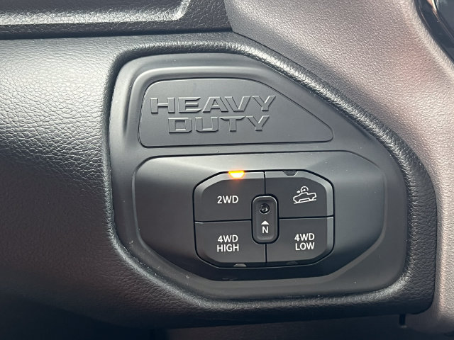 Used 2025 RAM 2500 Big Horn AWD/4WD image 29