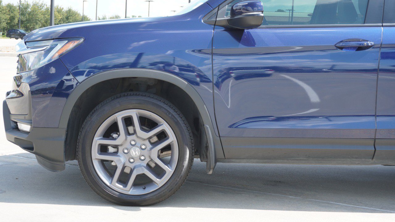Used 2023 Honda Passport EX-L image 10