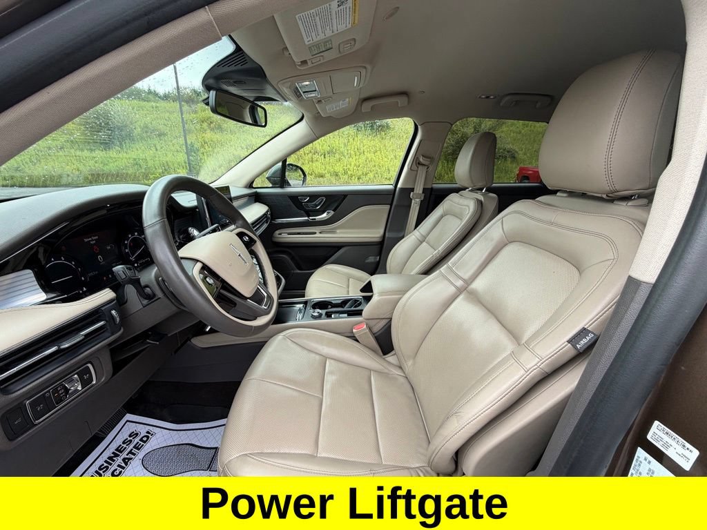 Used 2022 Lincoln Corsair AWD w/ Equipment Group 101A image 16