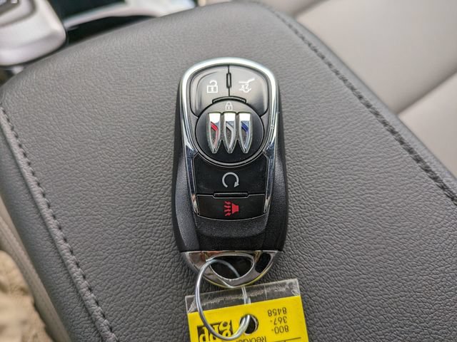 Used 2024 Buick Envista Avenir FWD image 33