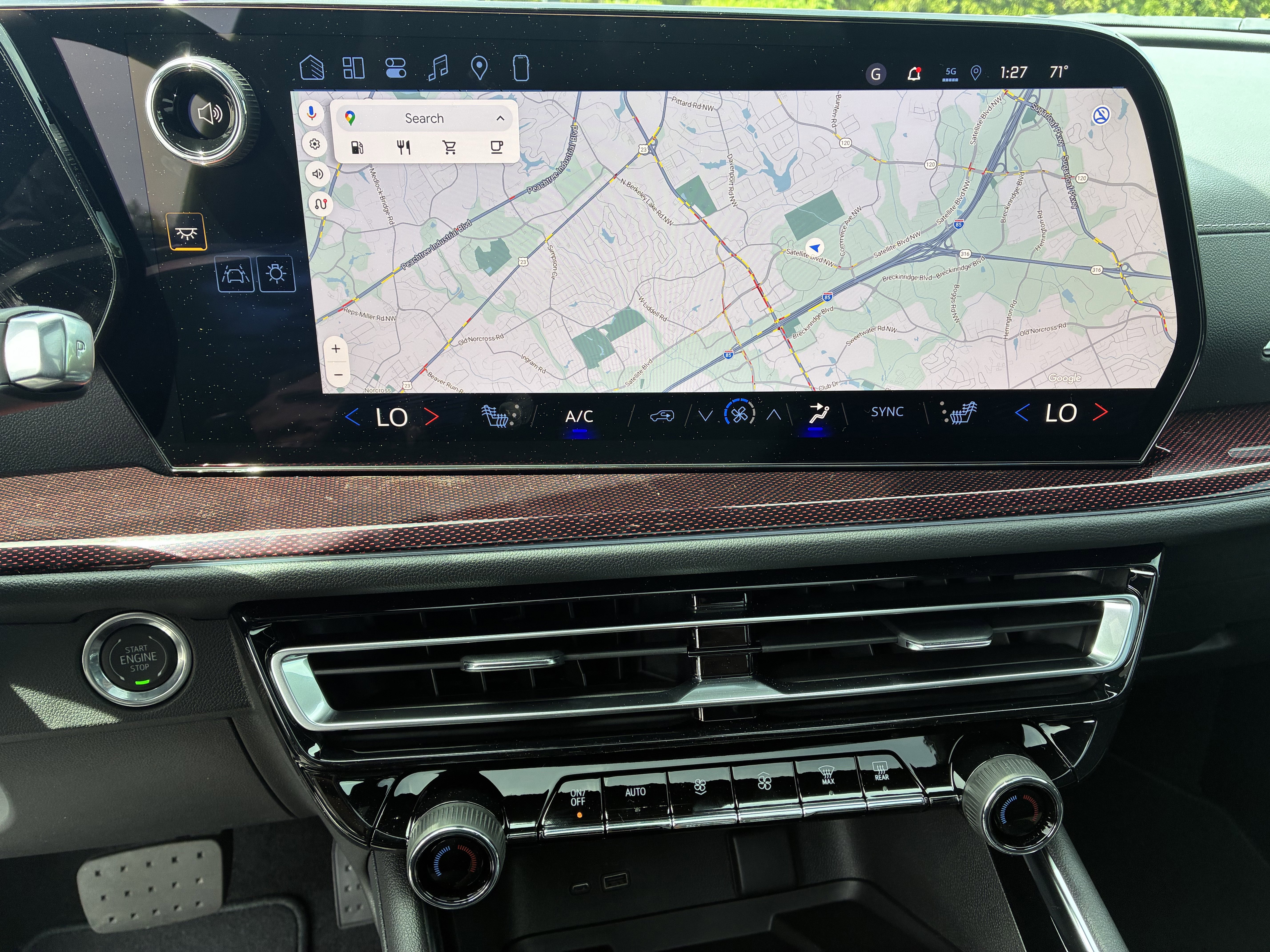 New 2026 Chevrolet Traverse Z71 w/ Enhanced Driving Package AWD/4WD image 35