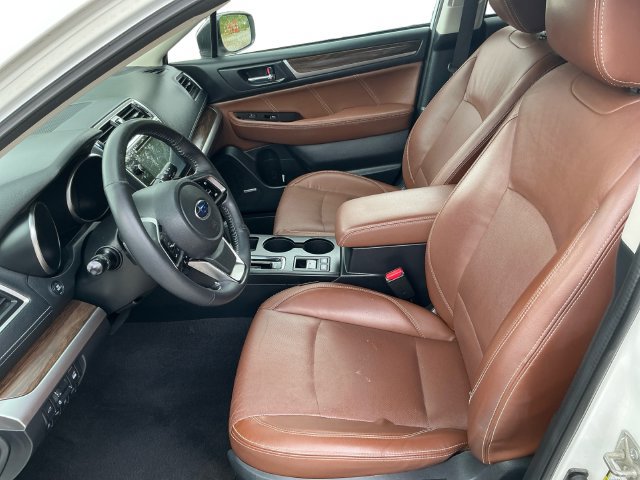 Used 2019 Subaru Outback 2.5i Touring AWD/4WD image 9