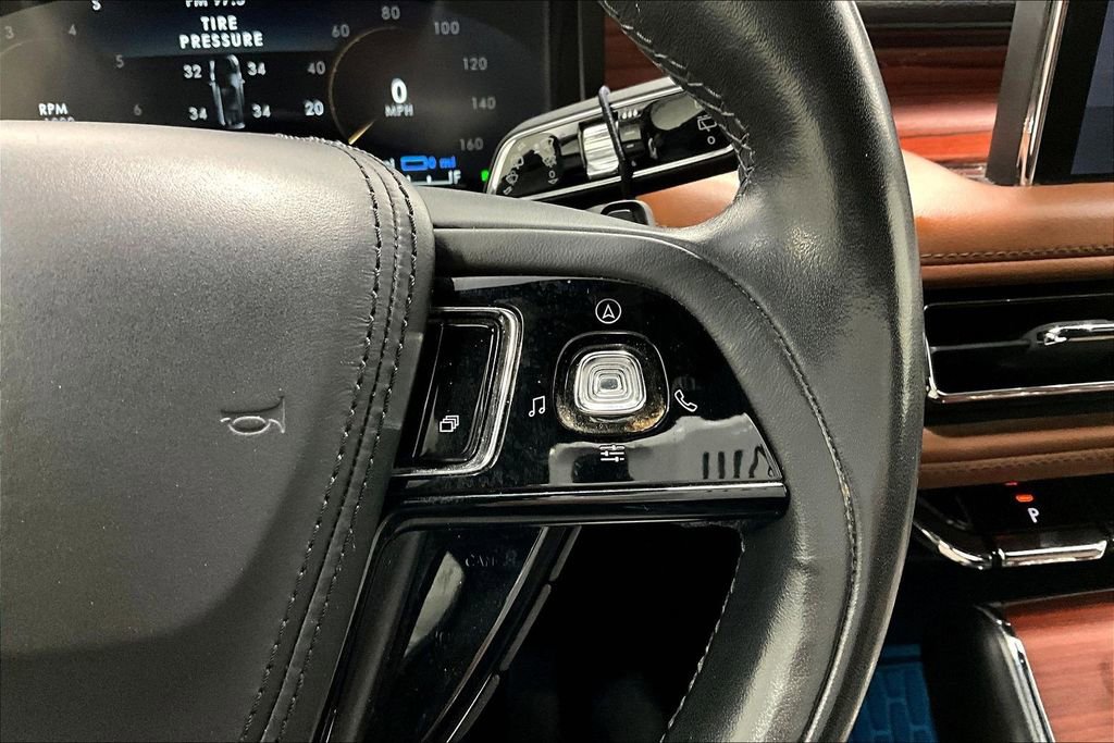 Used 2021 Lincoln Aviator Grand Touring w/ Equipment Group 302A image 25