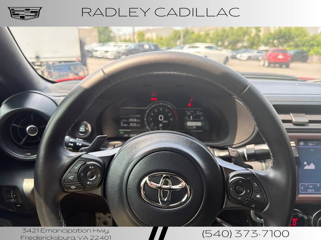 Used 2024 Toyota GR86 Premium RWD image 5