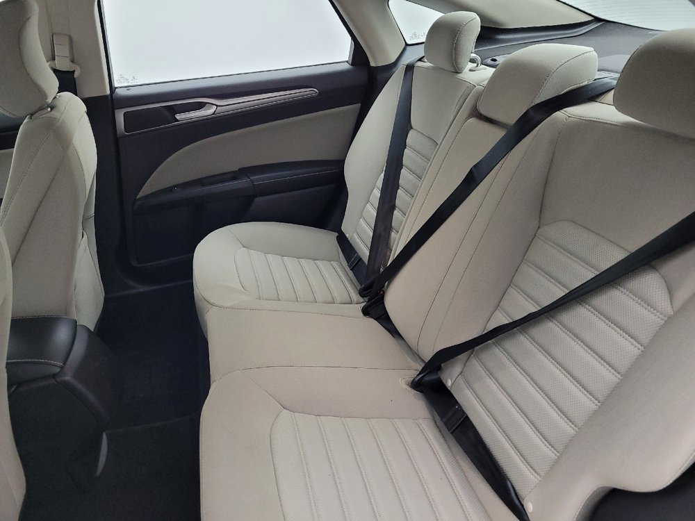 Used 2018 Ford Fusion S image 18