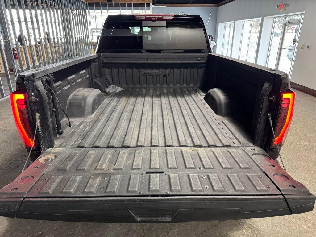 Used 2024 GMC Sierra 2500 AT4 w/ AT4 Premium Plus Package image 26