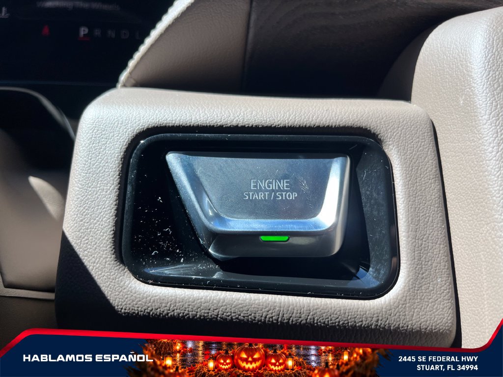 Used 2026 GMC Yukon Denali w/ Sun & Power Step Package AWD/4WD image 29