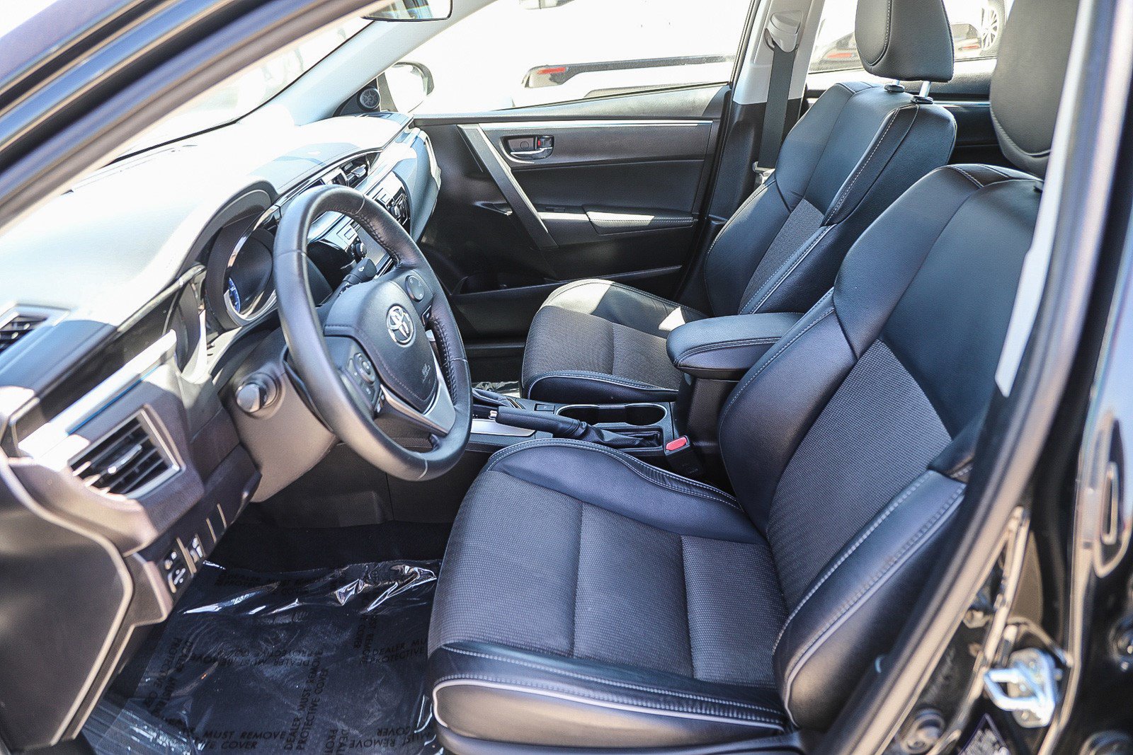Used 2016 Toyota Corolla S FWD image 24