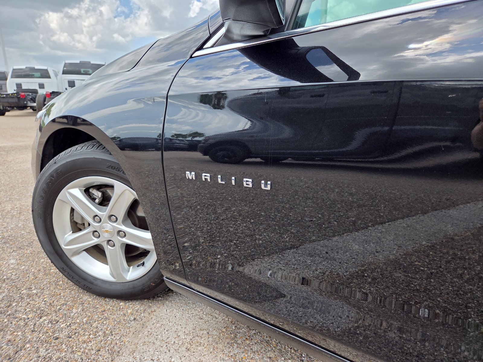 Used 2024 Chevrolet Malibu LT FWD image 12