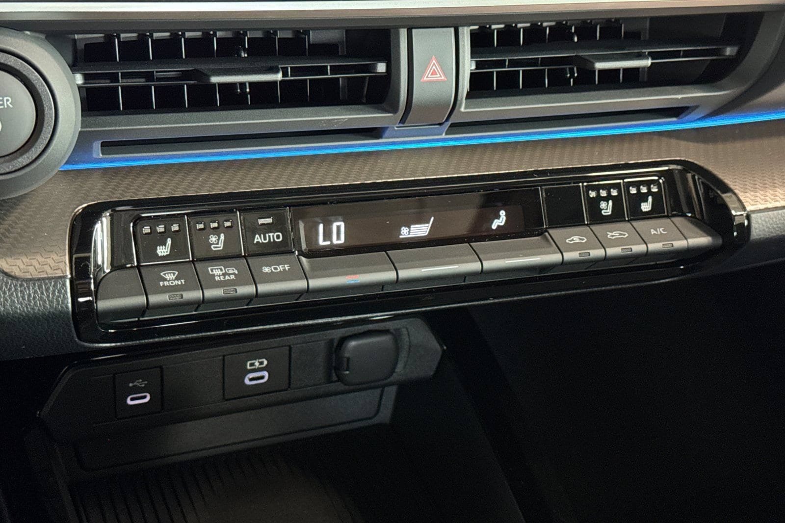 New 2026 Toyota Prius Limited FWD image 26