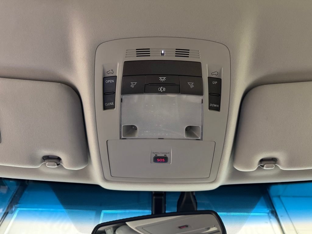 Used 2013 Lexus RX 450h AWD w/ Navigation Pkg image 56