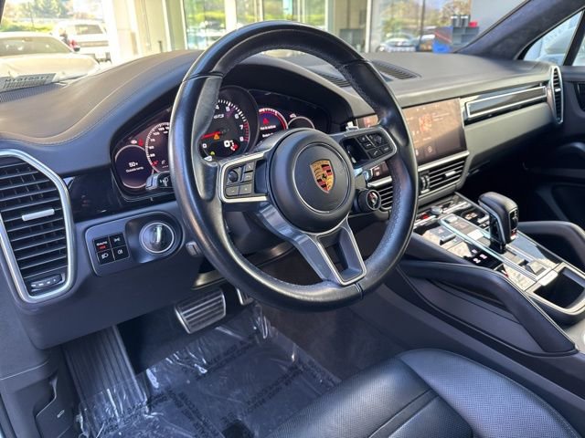 Used 2021 Porsche Cayenne GTS image 11