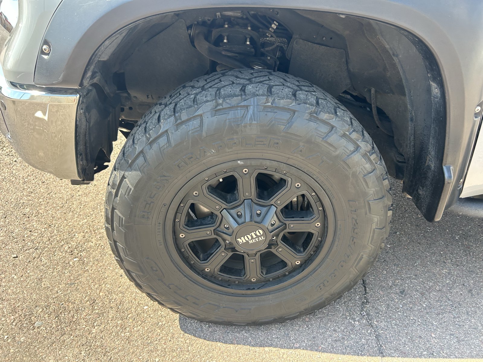 Used 2019 Toyota Tundra SR5 w/ TRD Off Road Package AWD/4WD image 11