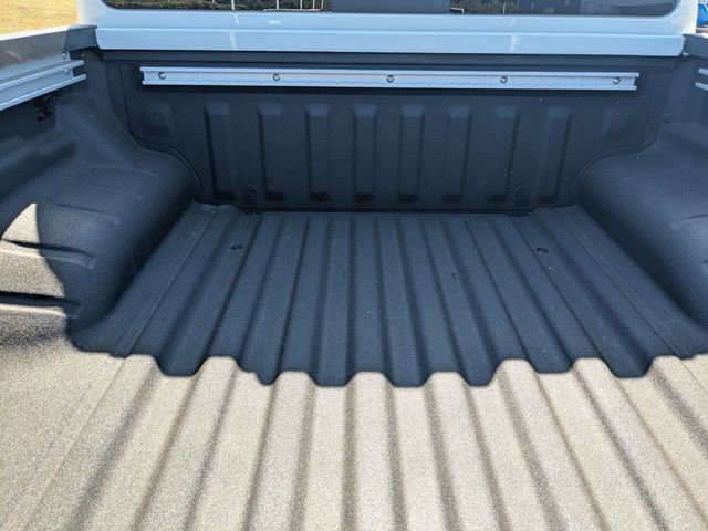 New 2026 Nissan Frontier SV w/ SV Convenience Package RWD image 28