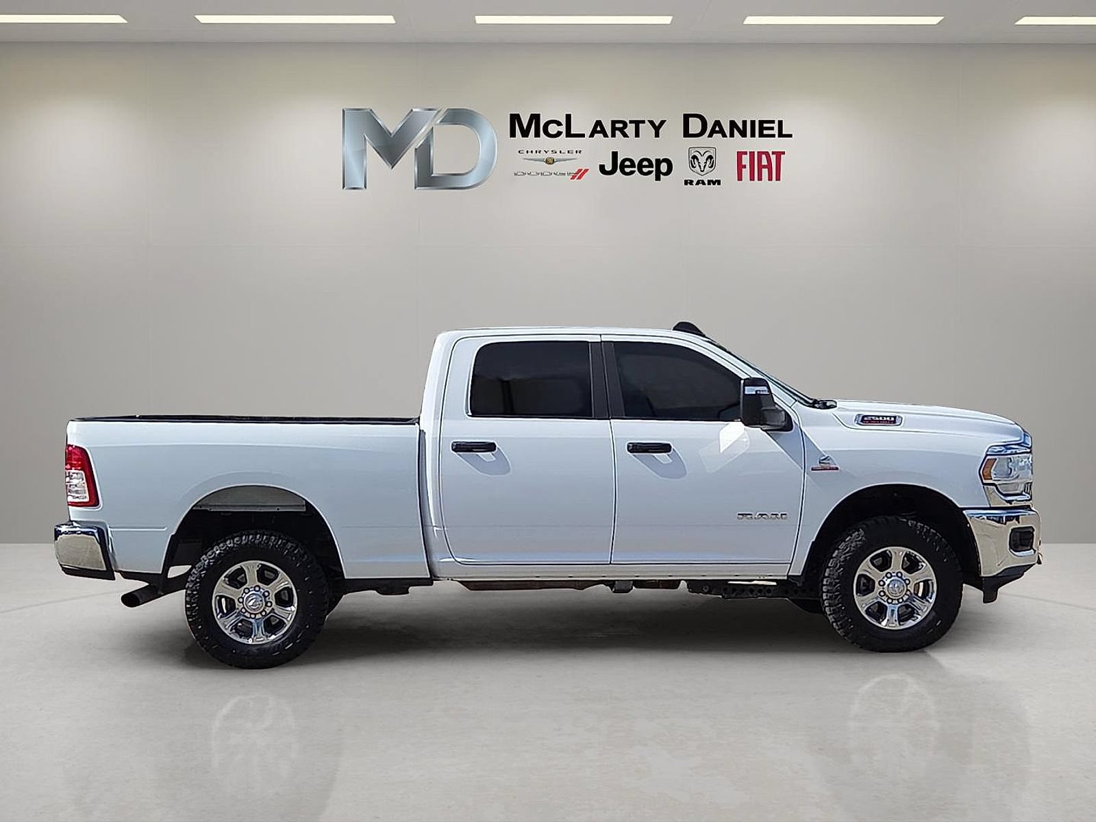 Used 2024 RAM 2500 Big Horn AWD/4WD image 6