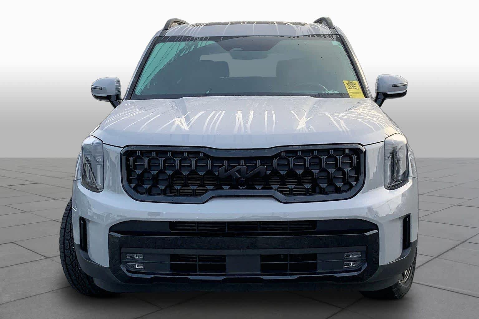 Used 2025 Kia Telluride SX Prestige X-Pro AWD/4WD image 4