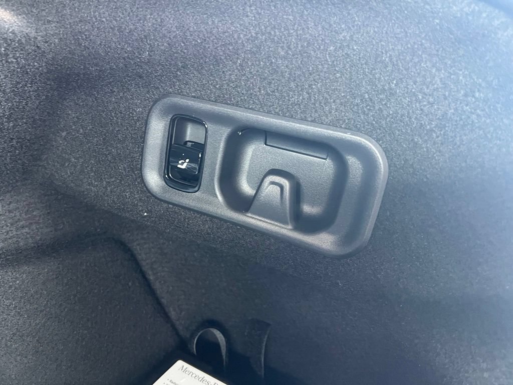 New 2026 Mercedes-Benz E 53 AMG e 4MATIC Sedan image 29