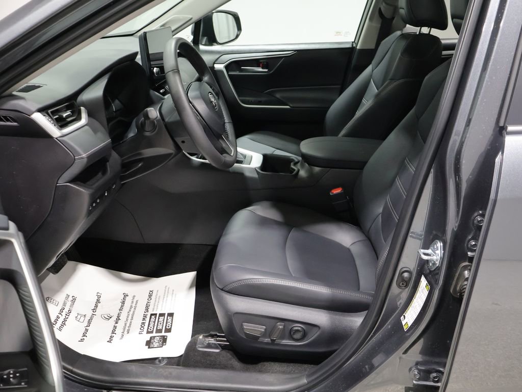 Used 2025 Toyota RAV4 XLE Premium w/ Weather Package image 11