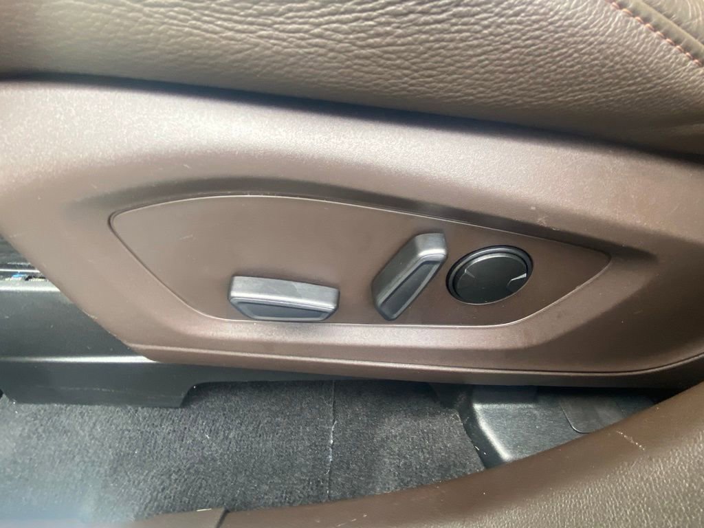 Certified 2021 Ford Explorer King Ranch image 10