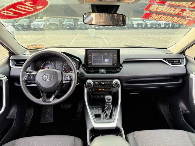 Used 2019 Toyota RAV4 XLE w/ Carpet Mat Package image 10