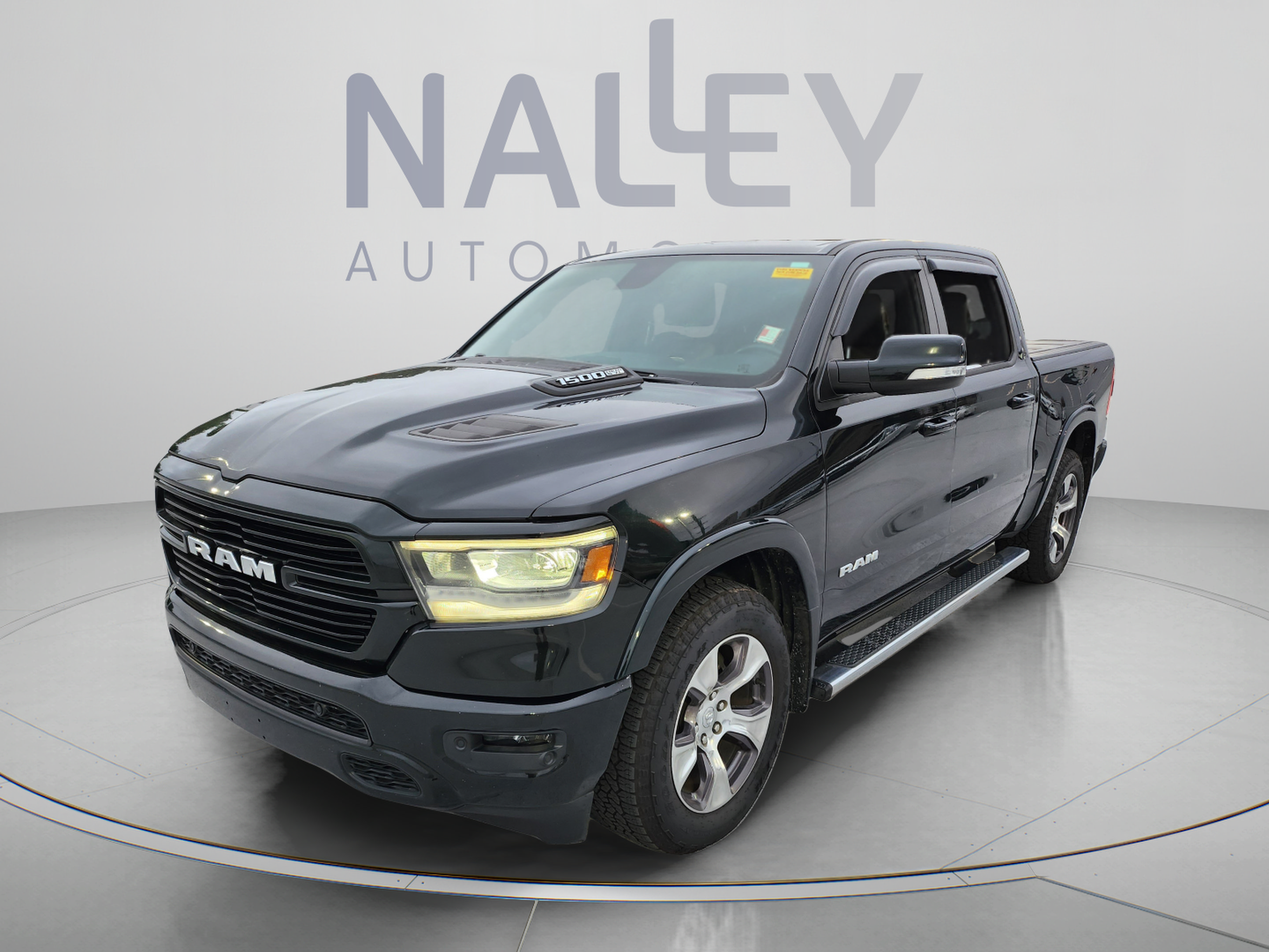 Used 2019 RAM 1500 Laramie w/ Sport Appearance Package AWD/4WD image 1
