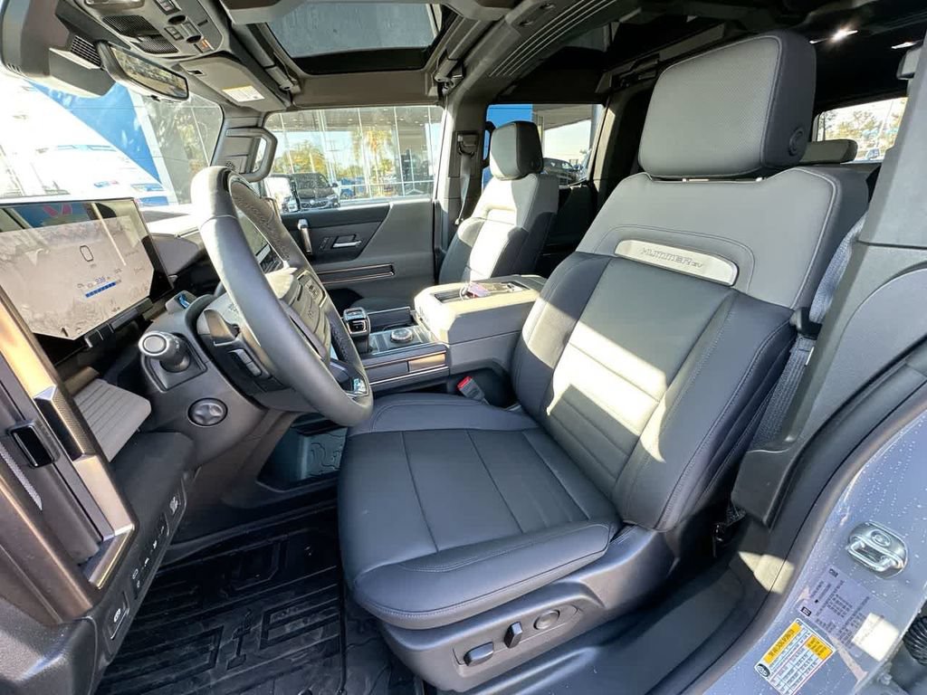 Used 2025 GMC Hummer EV 3X w/ Extreme Off-Road Package AWD/4WD image 20