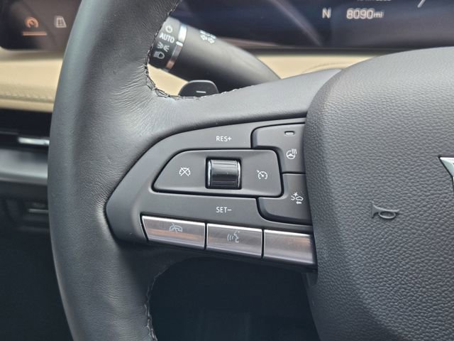 Used 2024 Cadillac XT4 Luxury w/ Cold Weather Package FWD image 30