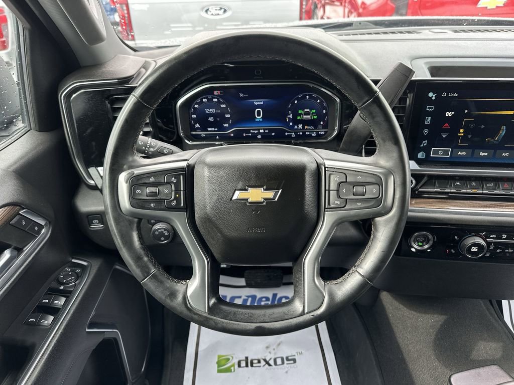 Used 2024 Chevrolet Silverado 1500 LT image 14
