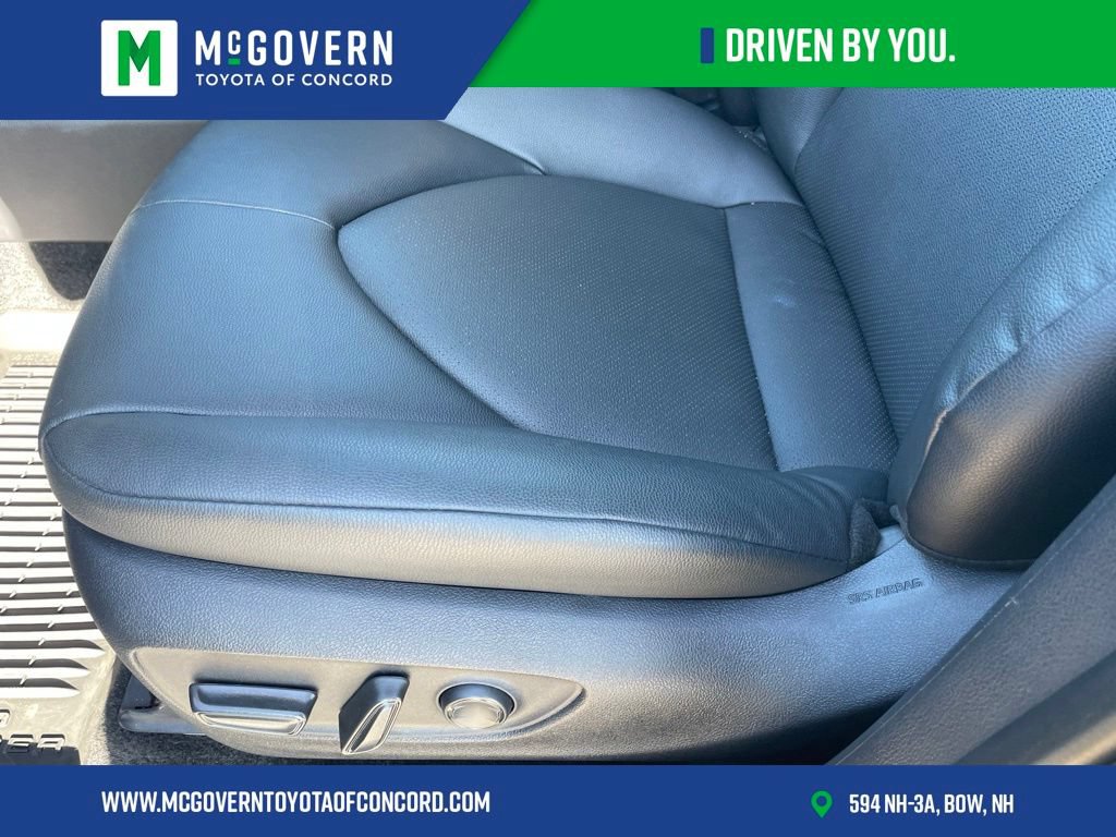 Used 2026 Toyota Grand Highlander AWD image 11