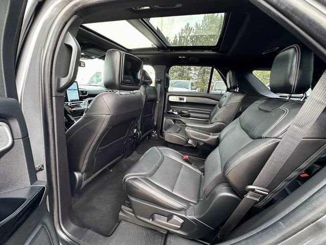 Used 2022 Ford Explorer ST w/ Equipment Group 401A image 17