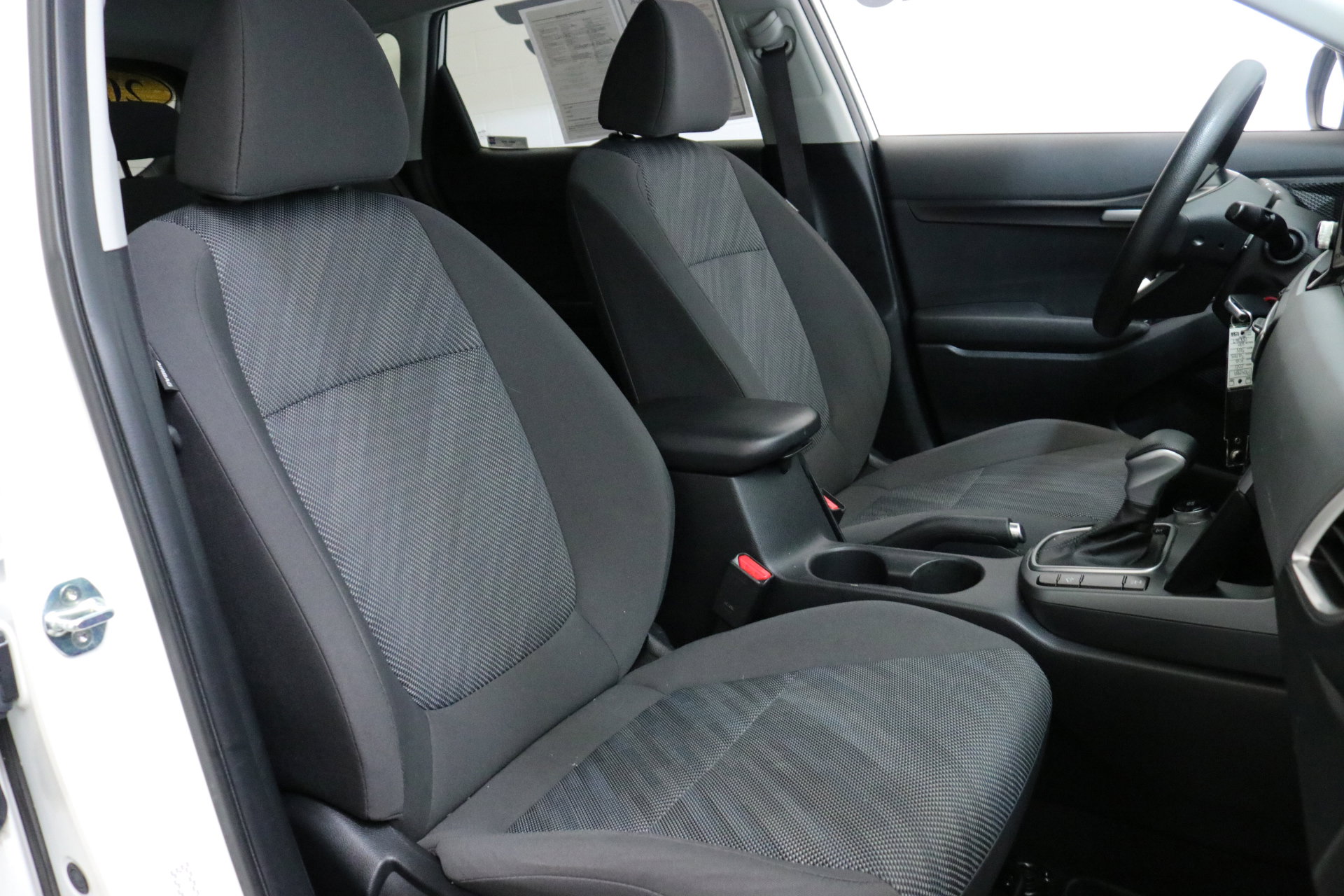 Used 2021 Kia Seltos LX image 27