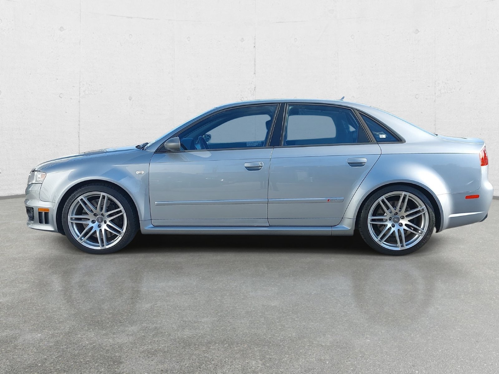 Used 2008 Audi RS 4 Sedan AWD/4WD image 8