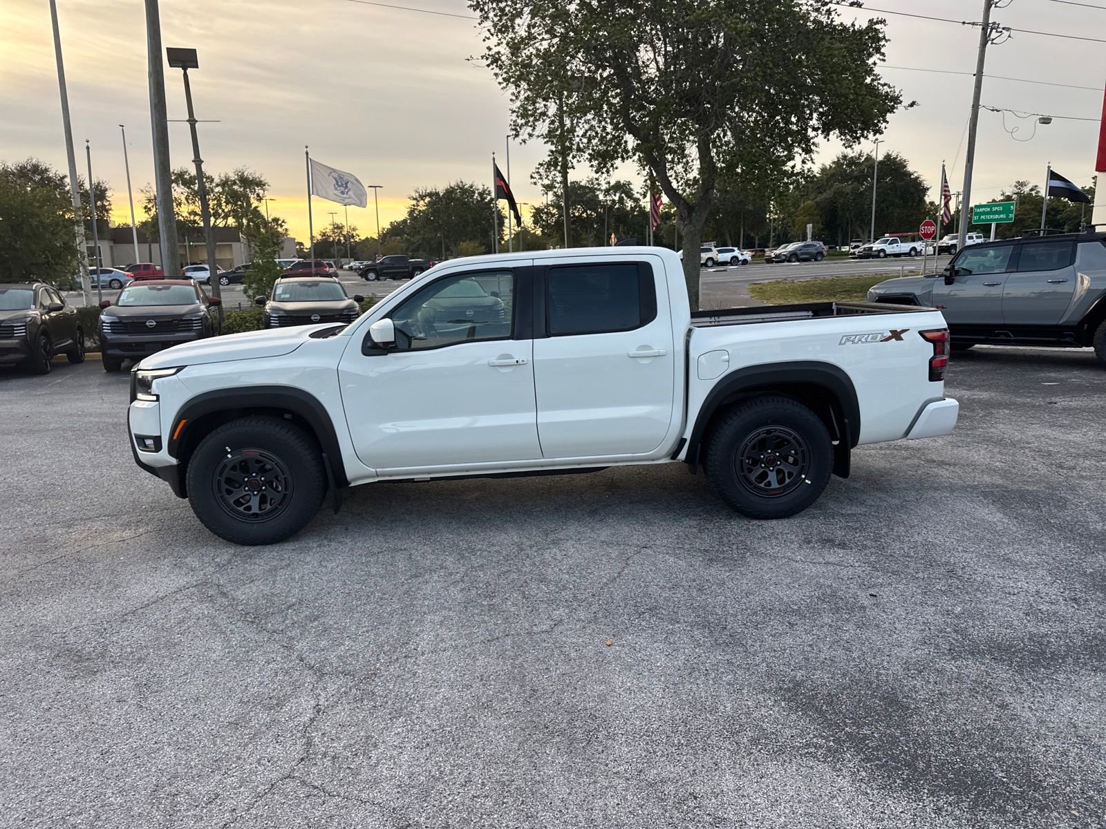 New 2026 Nissan Frontier Pro-X image 11