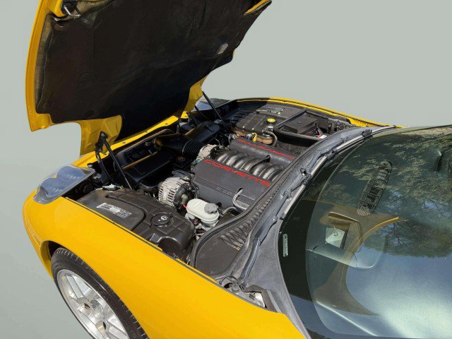 Used 2003 Chevrolet Corvette Convertible w/ Preferred Equipment Group1 RWD image 27