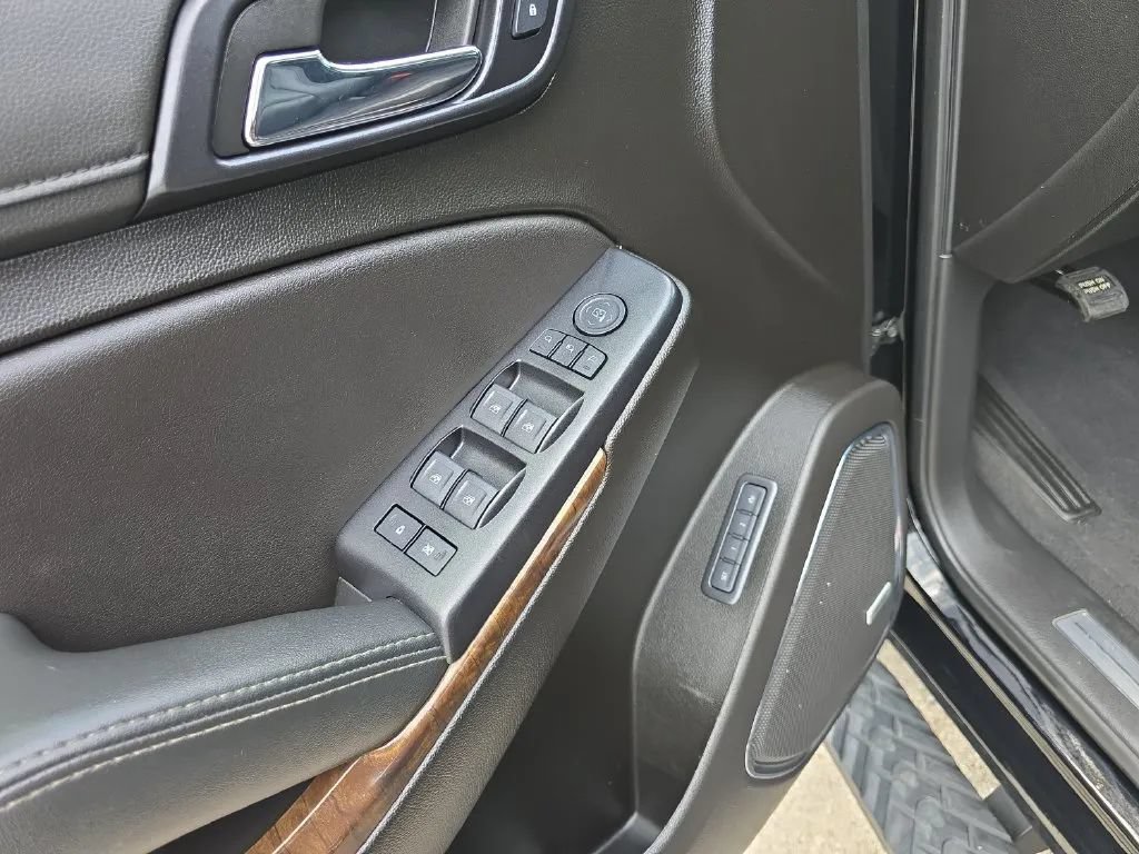 Used 2019 Chevrolet Tahoe LT AWD/4WD image 12
